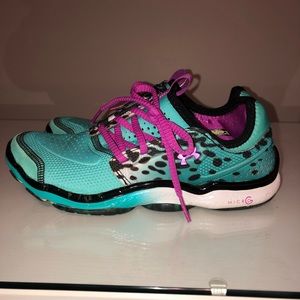 chanel cc trainers womens